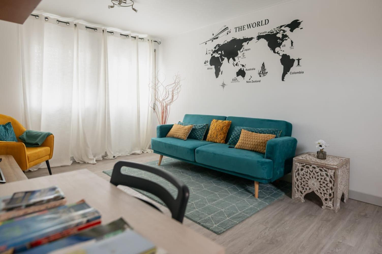 Family Friendly Azorean Apartment Ponta Delgada Exteriör bild